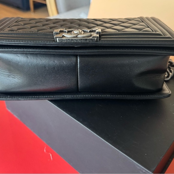Chanel Black Quilted Leboy Bag , Lambskin leather Silver Accents.COA included - Picture 4 of 16